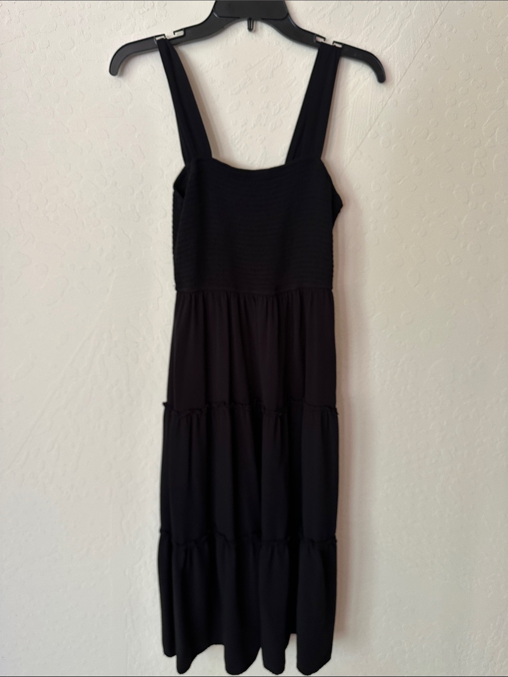 Women's Black Tiered Midi Dress with Wide Straps
